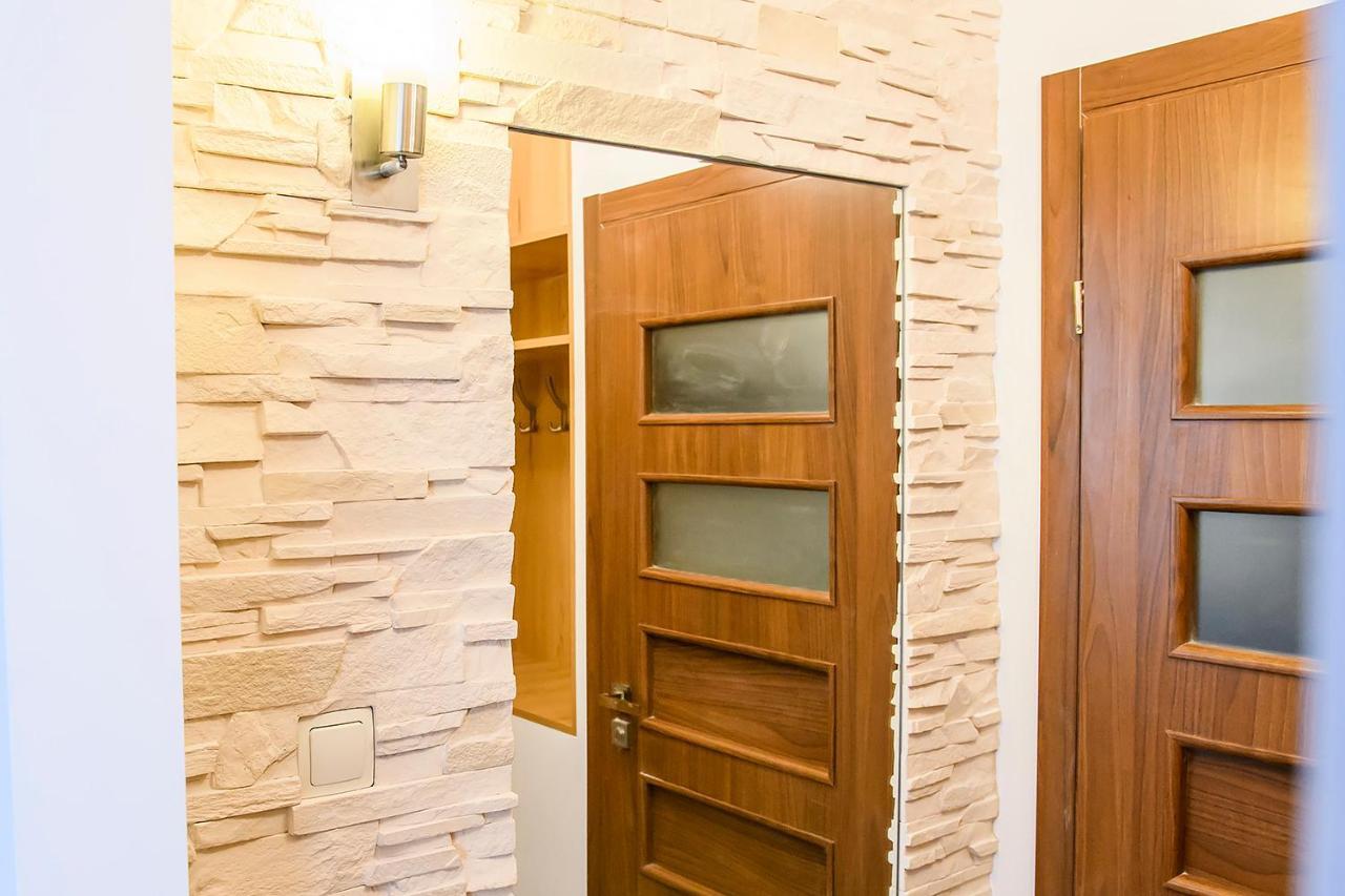 Appartamento Chmielna Superior Varsavia Esterno foto